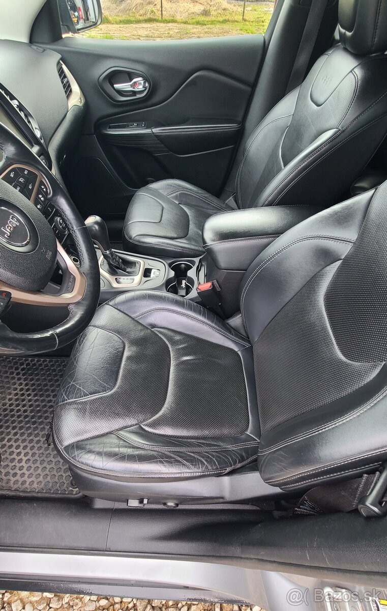 Jeep Cherokee 3.2 Limited LPG - 10