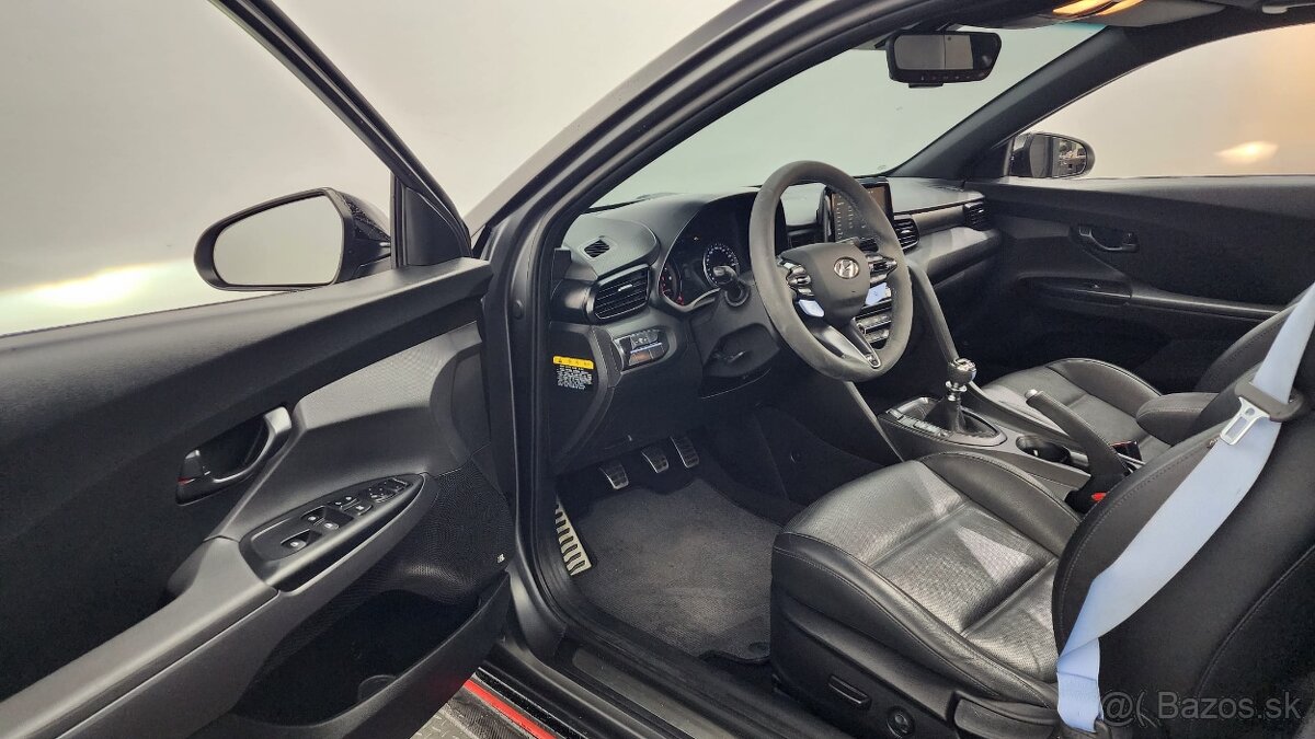 2019 HYUNDAI VELOSTER 2.0T N - 10
