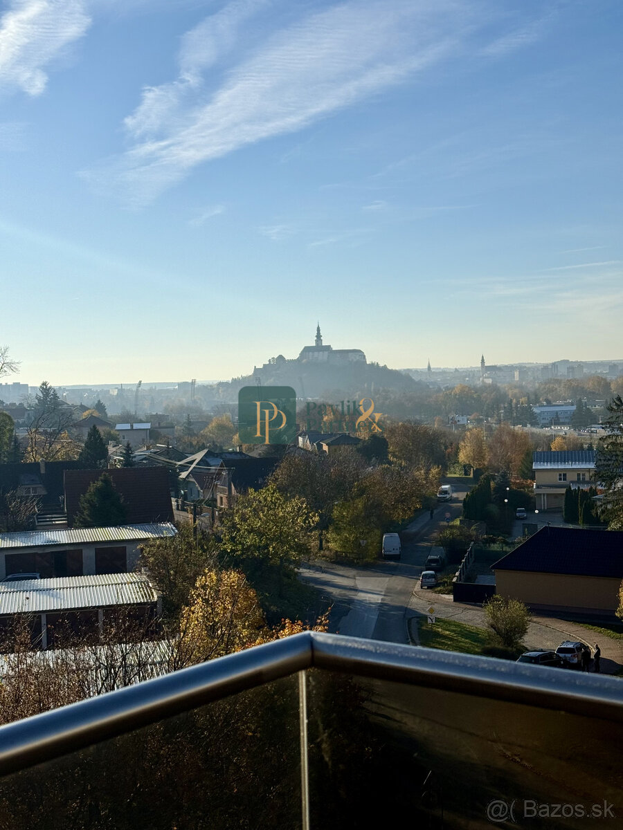 Prenájom 2 izbový byt, Zobor, veľká terasa, garáž, krásne vý - 10