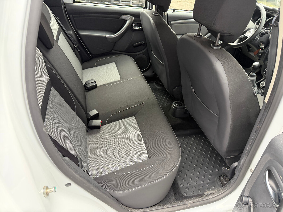 Dacia Duster 1.6 SCe 4x4 Arctica - 10