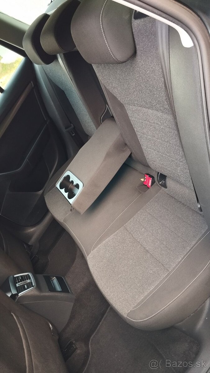 SKODA OCTAVIA COMBI 3 FACELIFT 1,6 TDI 85 KW - 10