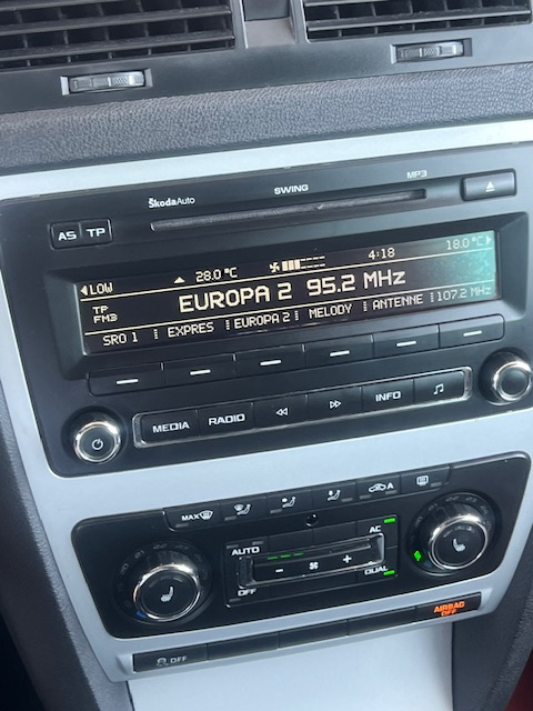 Škoda Octavia Combi 1.6 TDI CR DPF Ambiente 177.000 km - 10