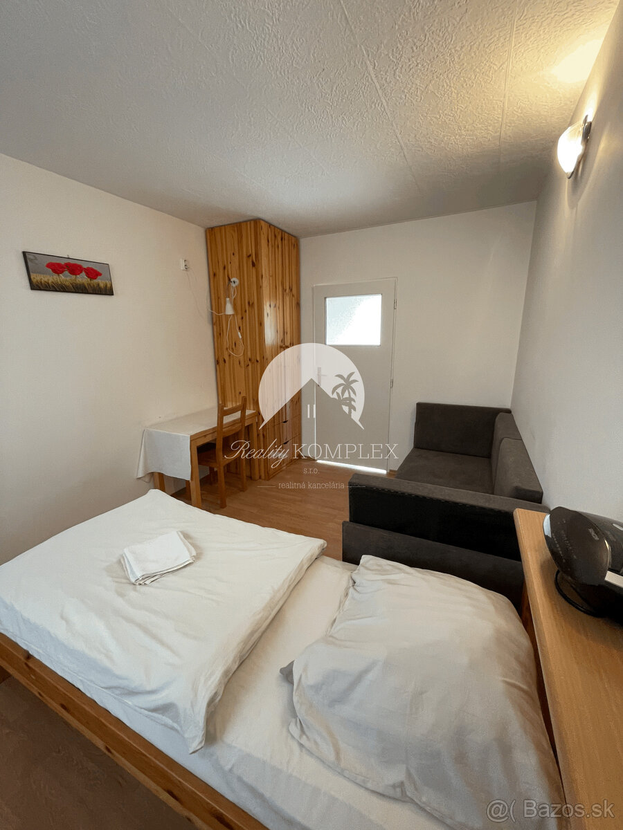 Reality KOMPLEX s.r.o. Vám ponúka apartmánový dom vo Veľkom - 10