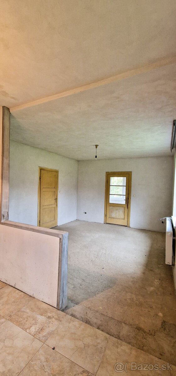 NA PREDAJ rodinný dom v obci Dubovica - 10