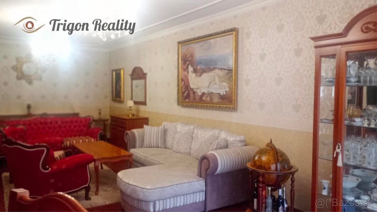 Rodinný dom s netradičným interiérom - KOMÁRNO - 10