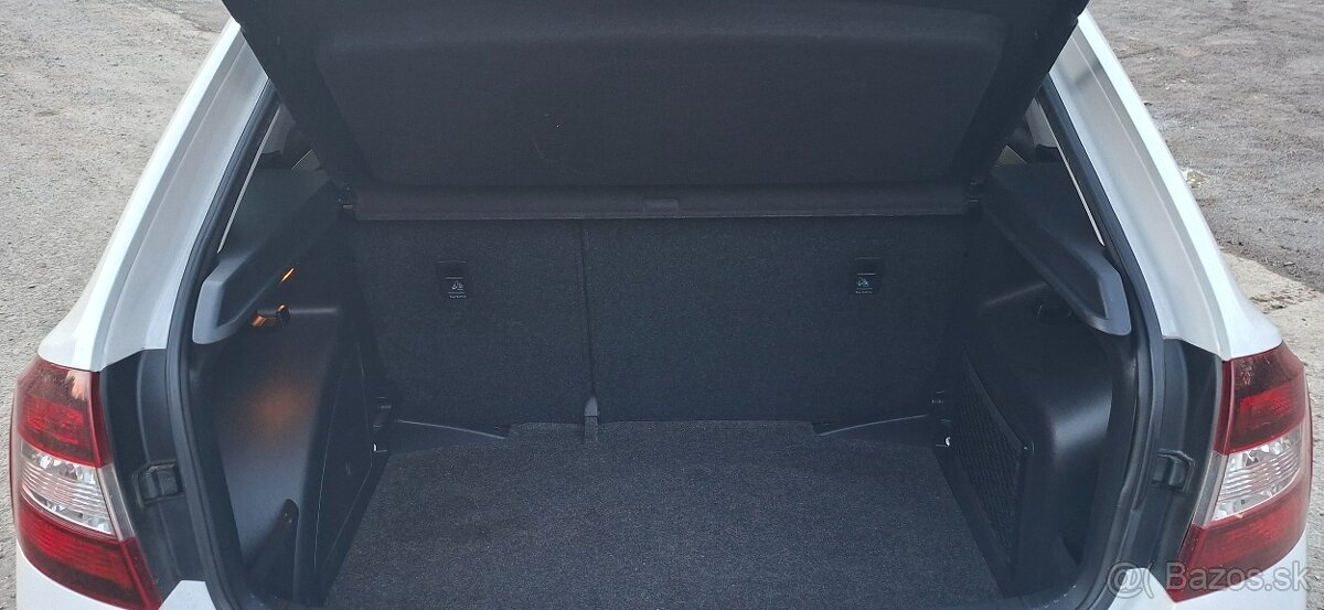 Predám škodu rapid spaceback - 10