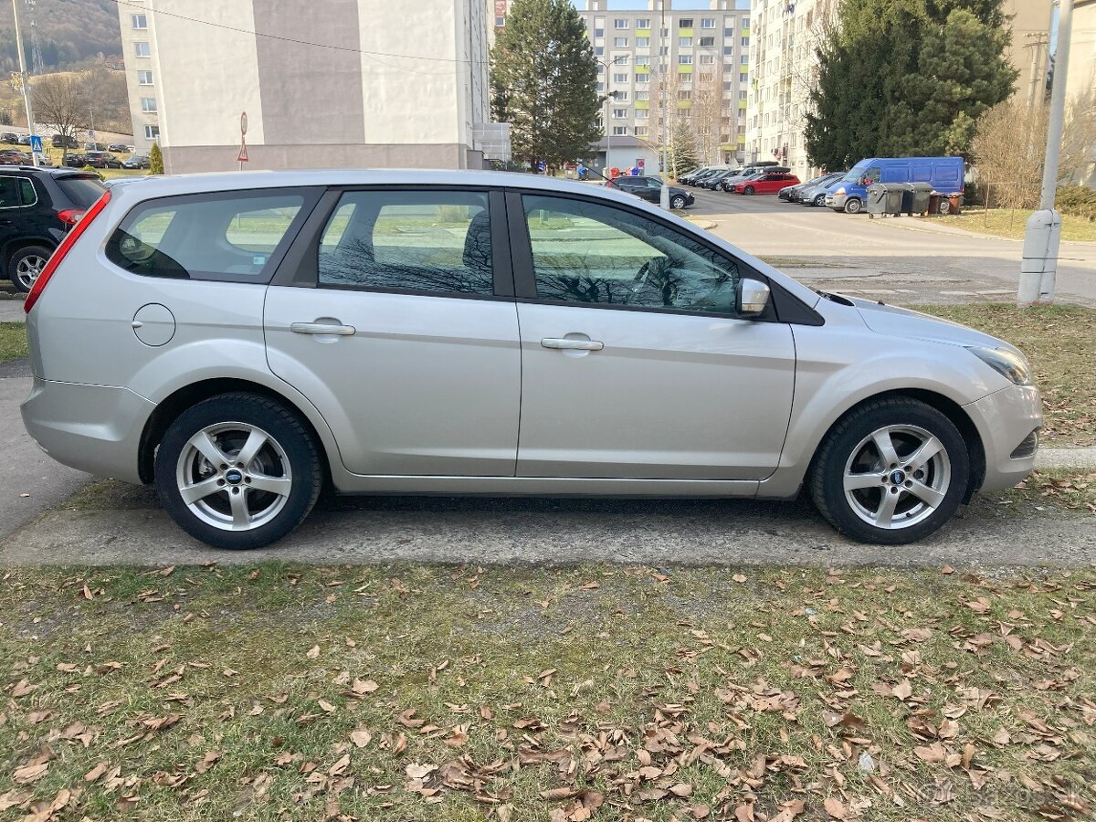 Ford Focus 1,6 TDci - 10
