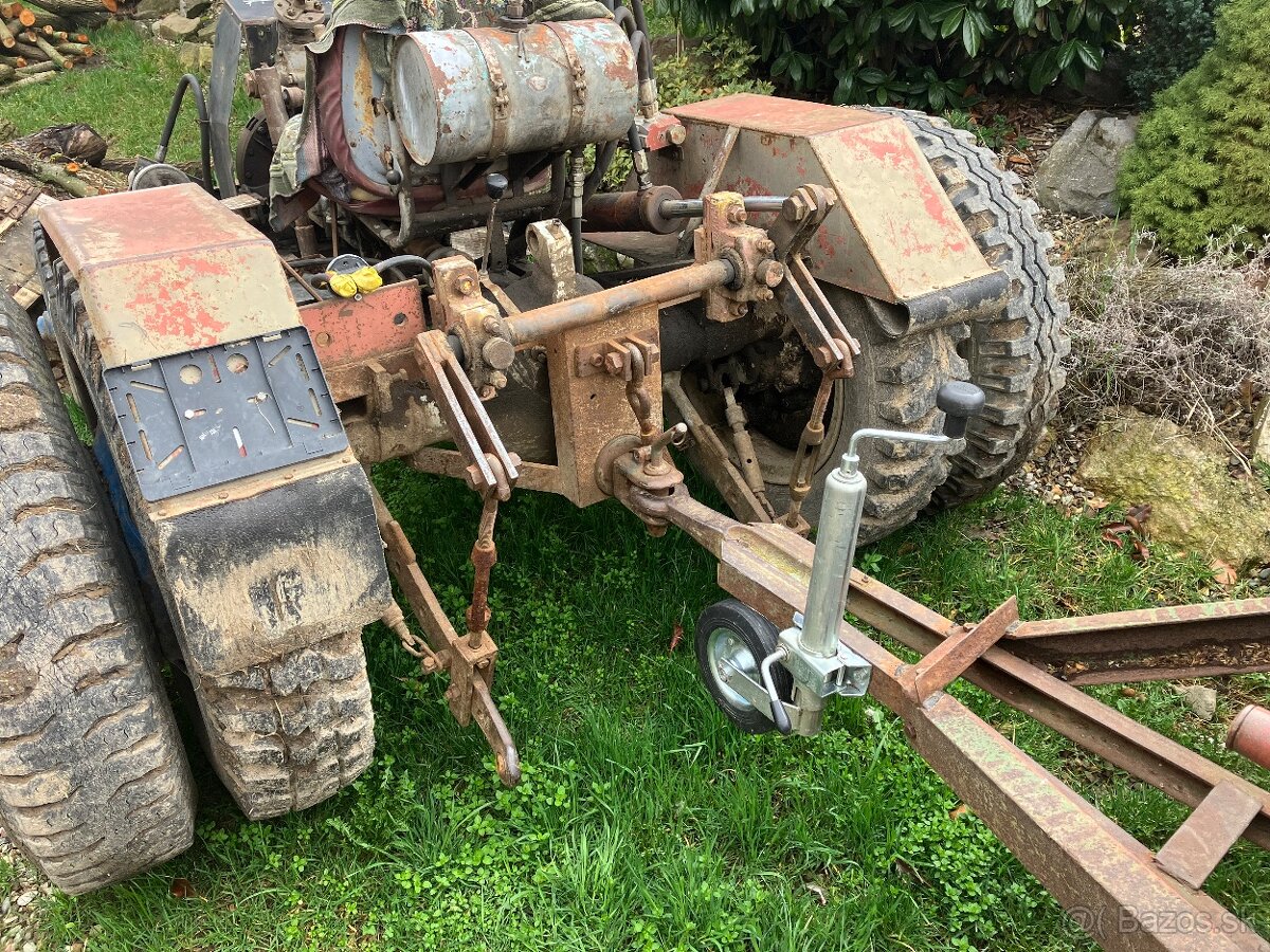 Traktor s vleckou - 10