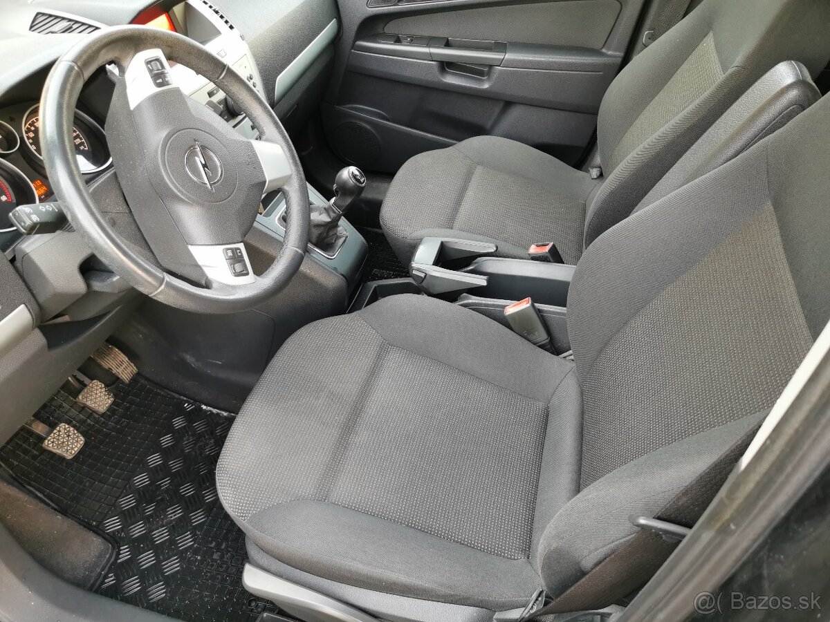 Opel zafira 1.7 cdti 7 miestne rok 2012 - 10