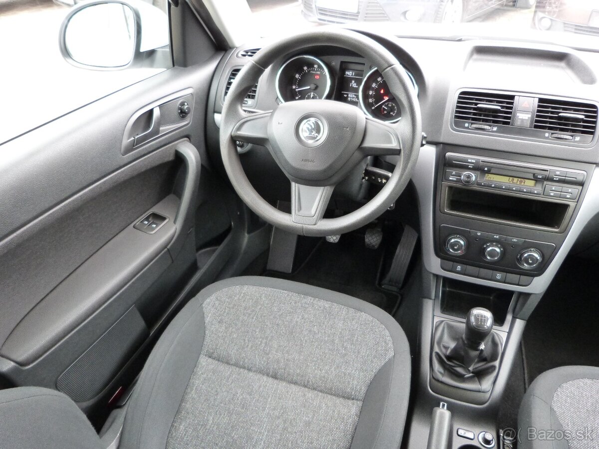Škoda Yeti 1.2 TSI Active, klíma, vyhriev.sedadlá,ťažné - 10