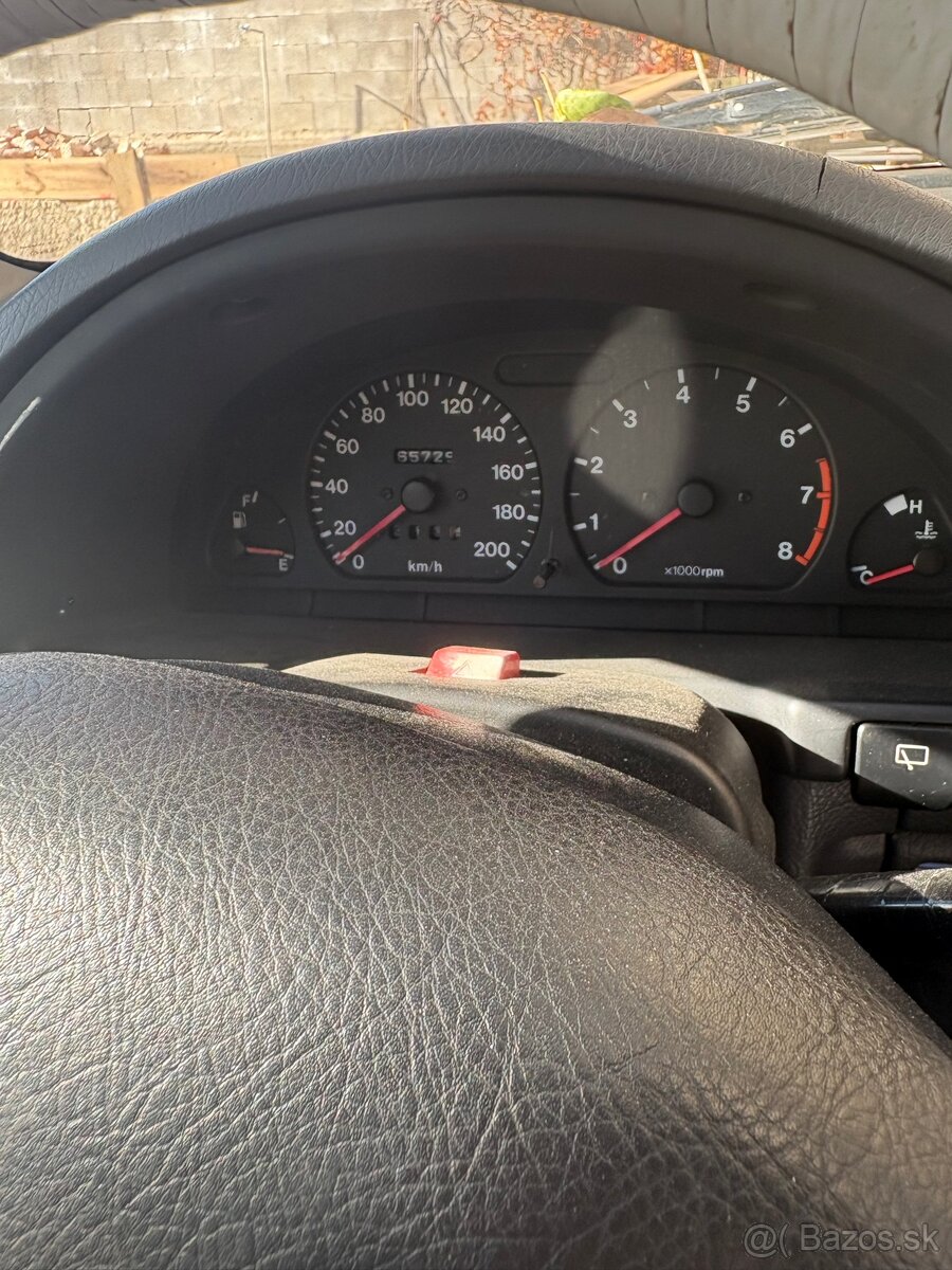 Na predaj: Suzuki Swift 1.0 benzin Automat - 10