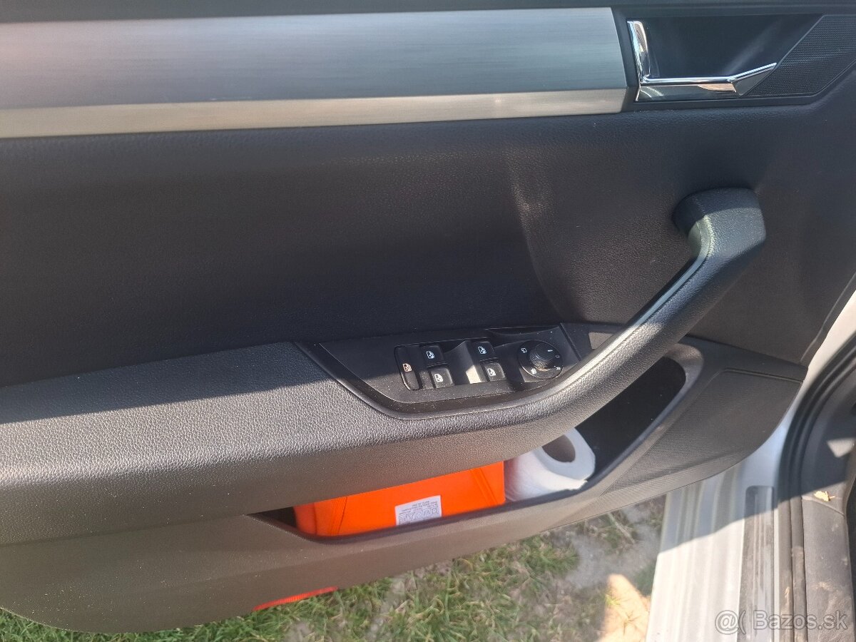 Škoda Superb 3 12/2015 ambition tdi - 10