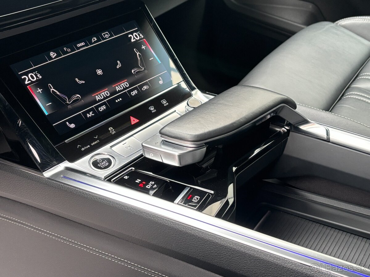Audi E-tron 50 quattro S line - 10