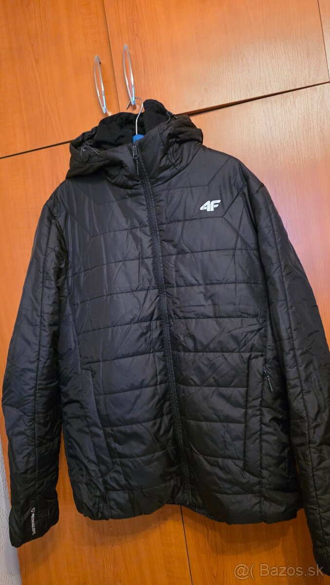Perova vetrovka panska F4. Čislo XL nova - 10