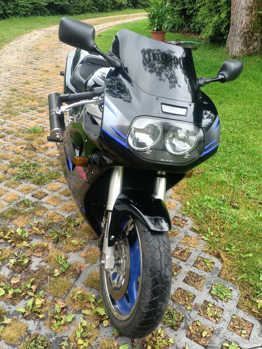 Suzuki GSX-R 1100 Youngtimer - 10
