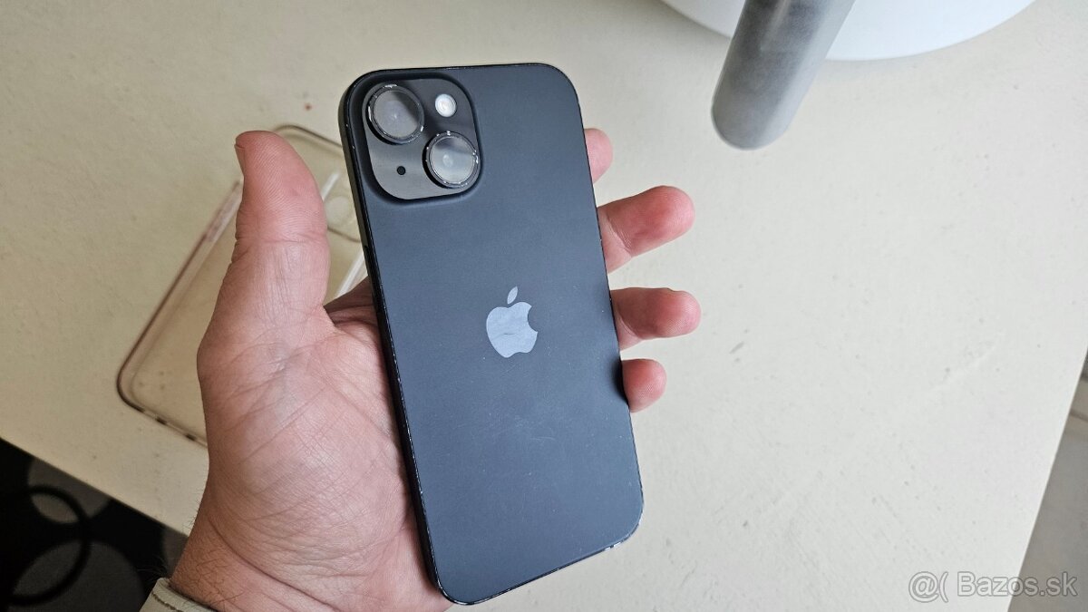 Apple iPhone 15 tmavý 128GB - aj vymením - 10