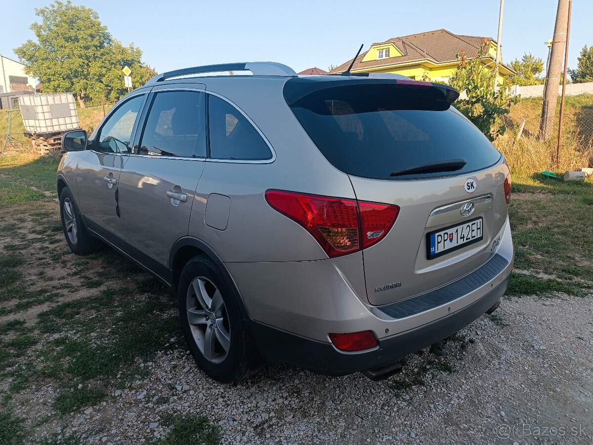 Predam Hyundai ix55 3.0 V6 crdi - 10