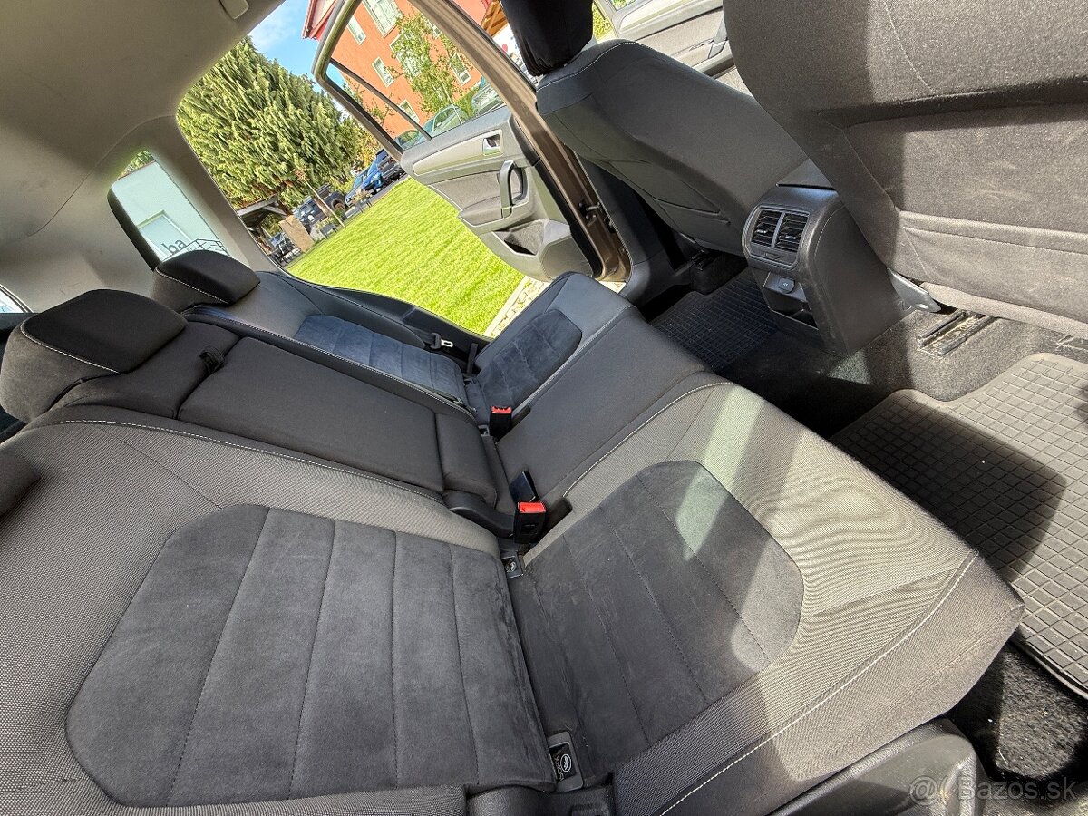 Volkswagen GOLF SPORSTVAN - informácie v popise - 10