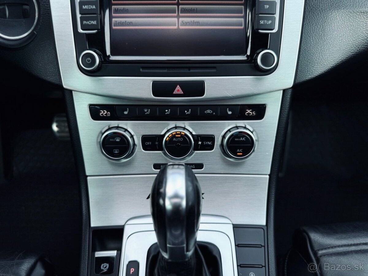 Volkswagen Passat Alltrack - 10