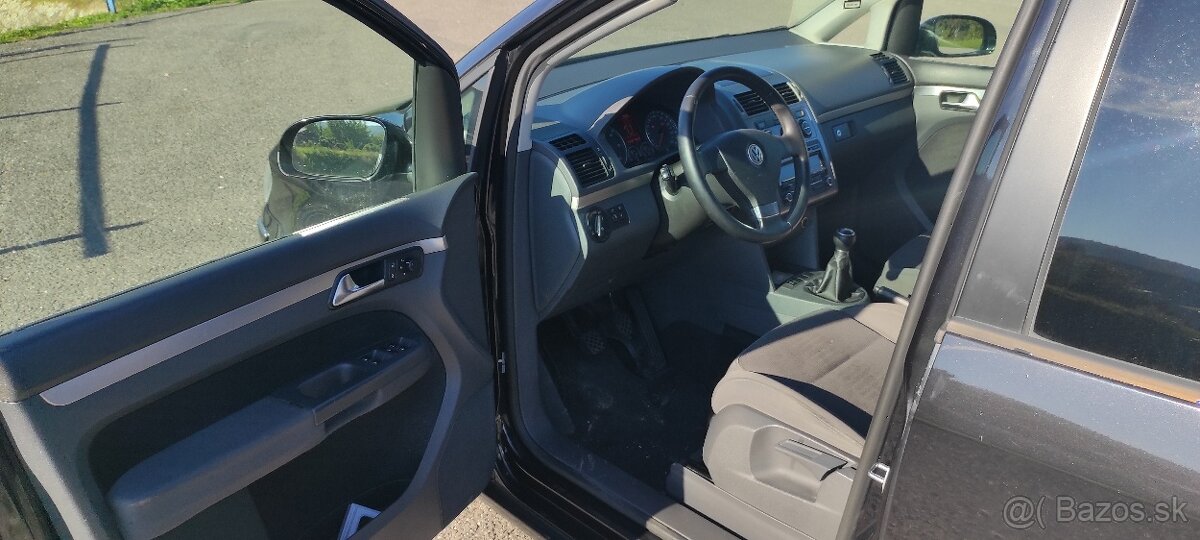 Volkswagen Touran 1.9 TDI - 10