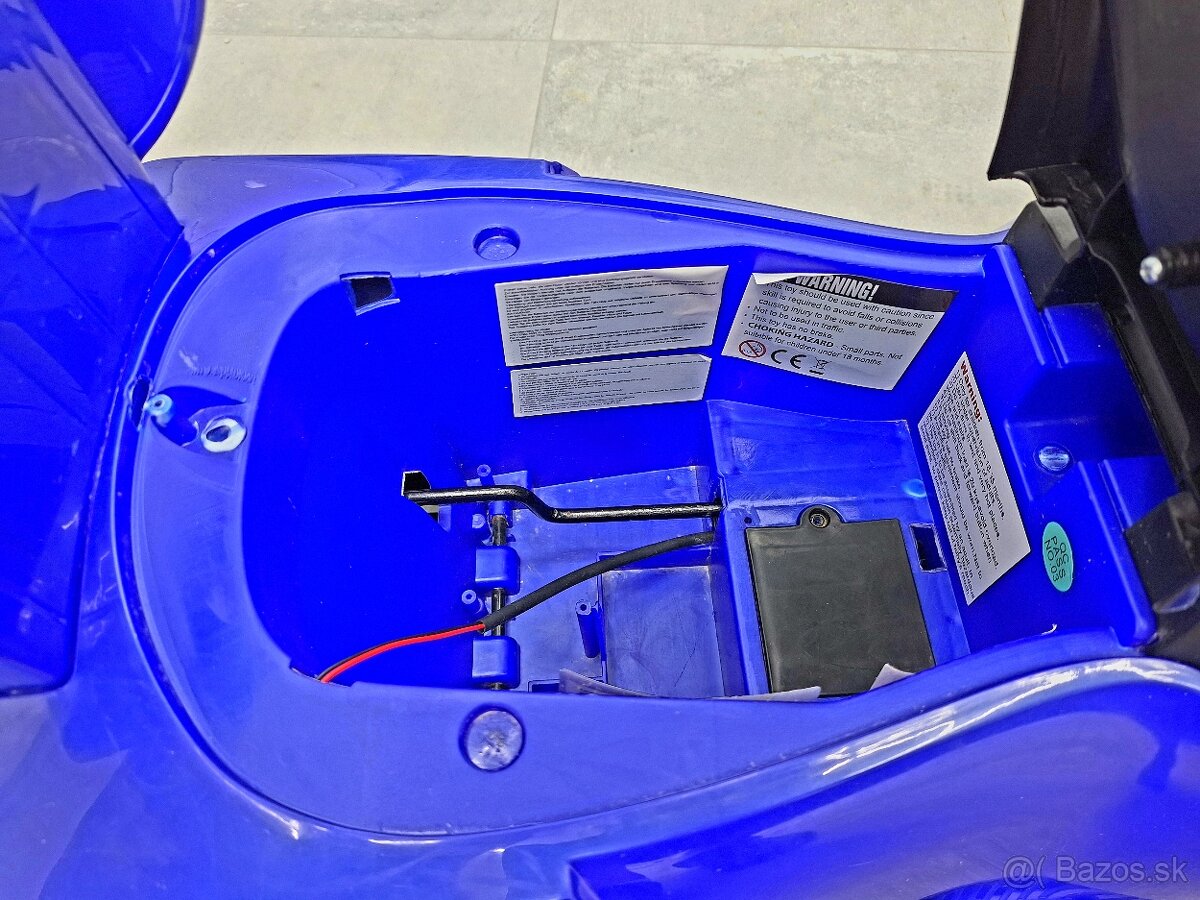 ODRÁŽADLO AUTÍČO BMW 3 v 1 MODRÉ - 10