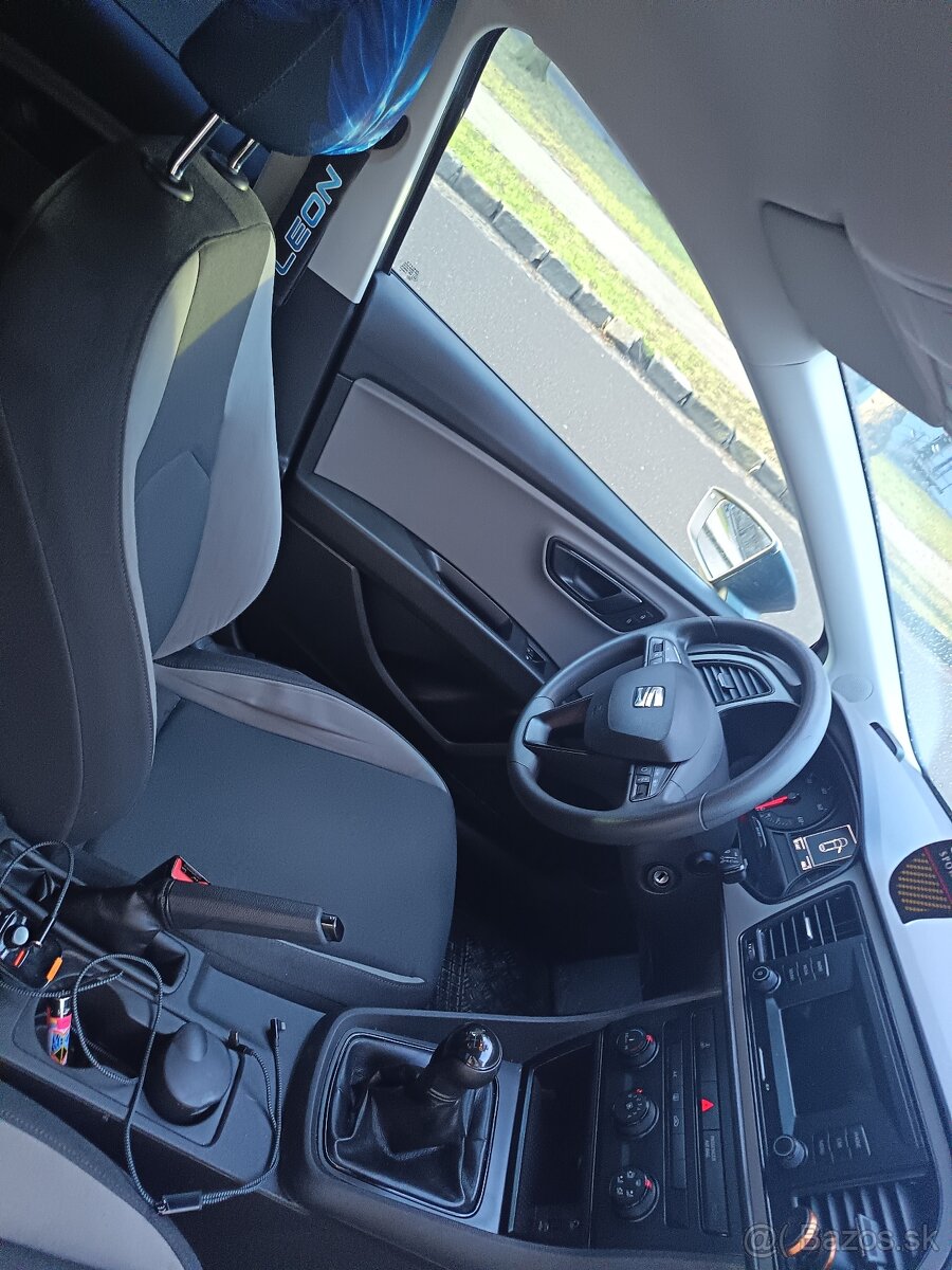 Seat leon 1.6 81 tdi - 10