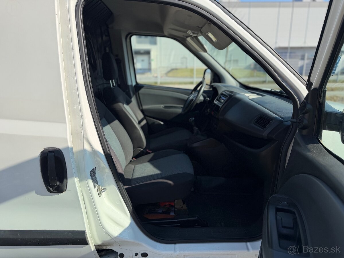 Fiat Doblo 2015 1.majitel 1.3 multijet - 10