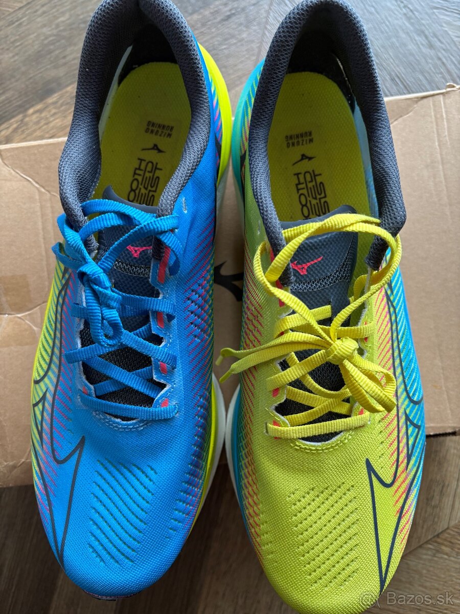 Pánske bežecké topánky Mizuno Wave Rebellion Pro - 10