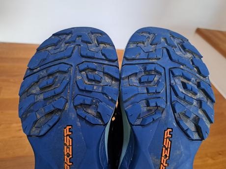 SCARPA nosené turistické goratexové topánky, 32 - 10