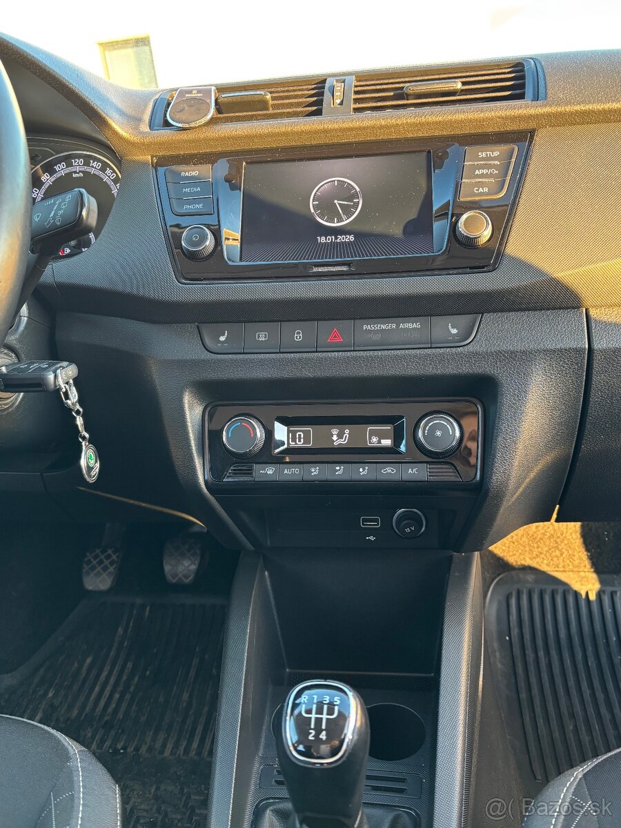 Škoda fabia 1.0 TSI - 10