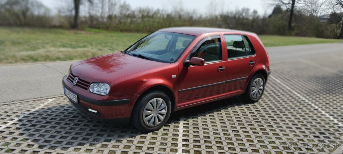 Volkswagen Golf 4 1.6 76kw - 10