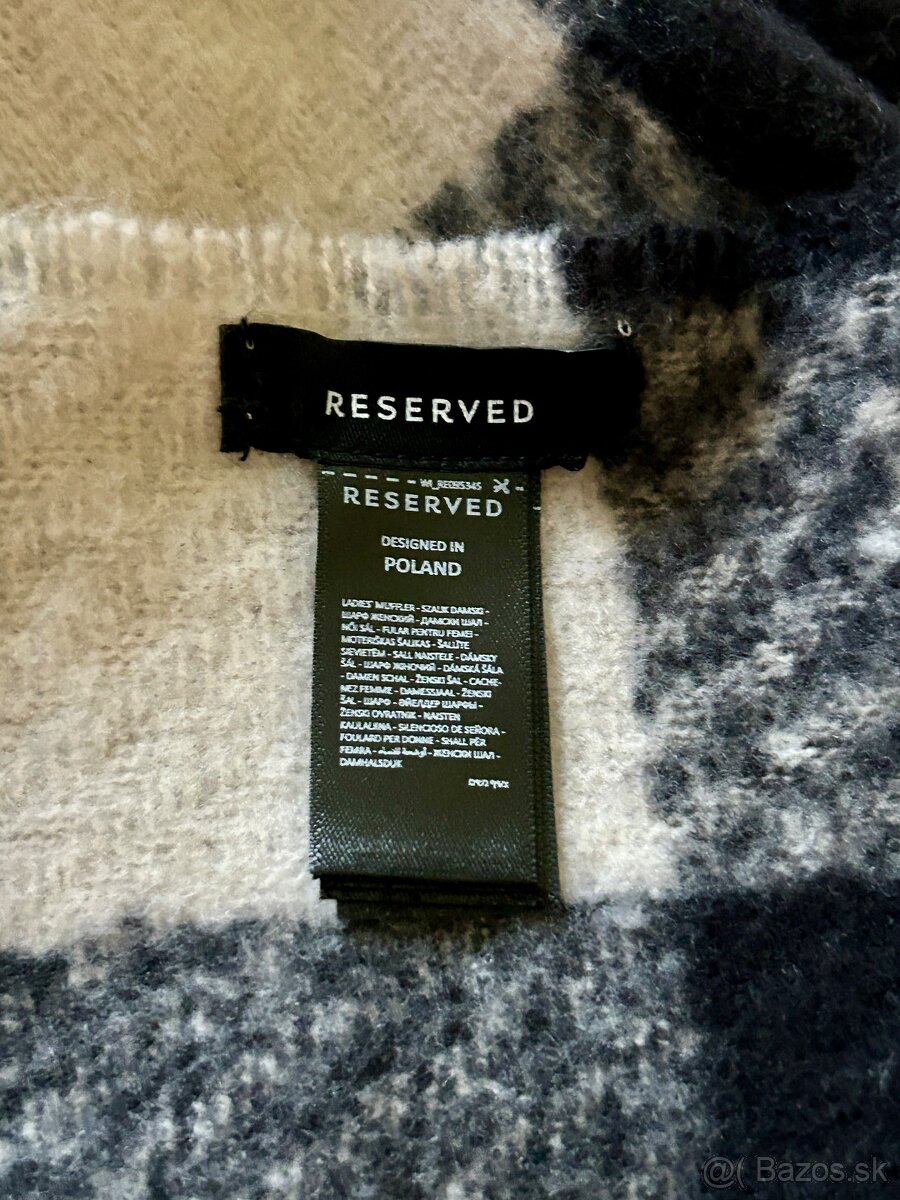 ČIERNA BUNDA zn.JDY č.L + šál - 10