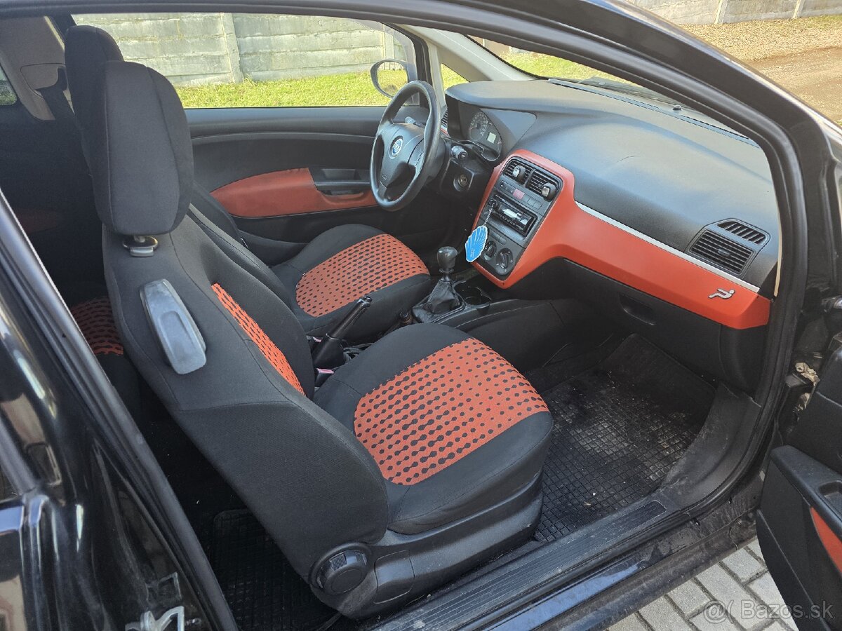 FIAT PUNTO 1,2 BENZIN - 10