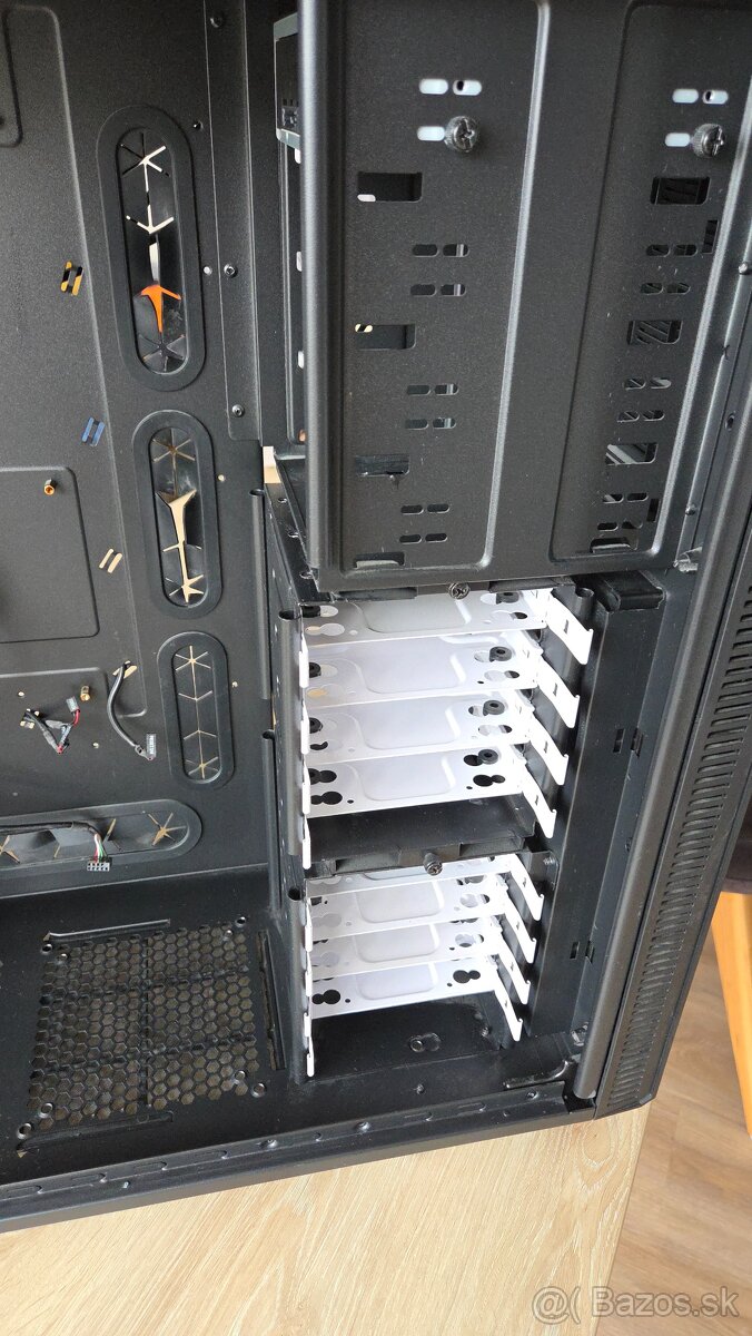 Fractal Design Define XL R2 - 10