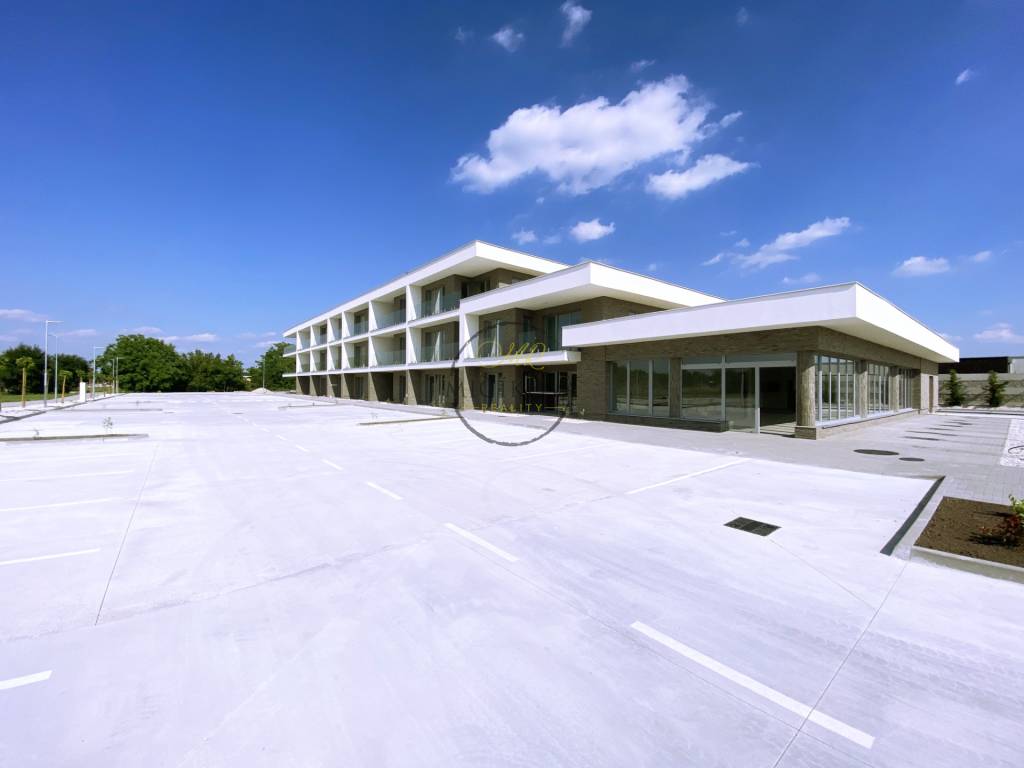 Trojizbový byt s terasou 27,46 m2 v meste Galanta - 10