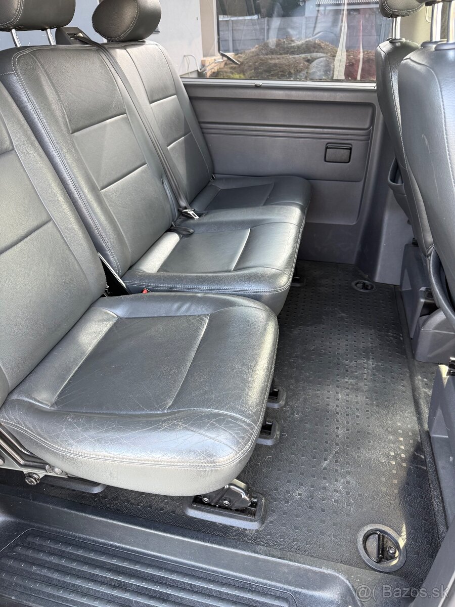 Predam Volkswagen Caravelle - 10