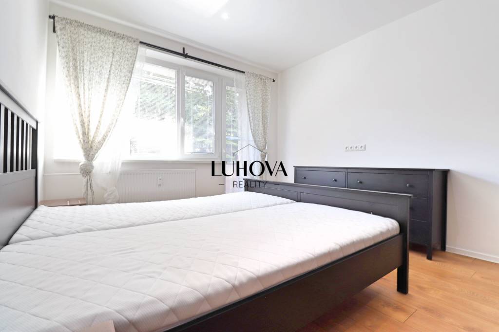 Tehlový 3-izbový byt v TOP lokalite Trenčína - 10