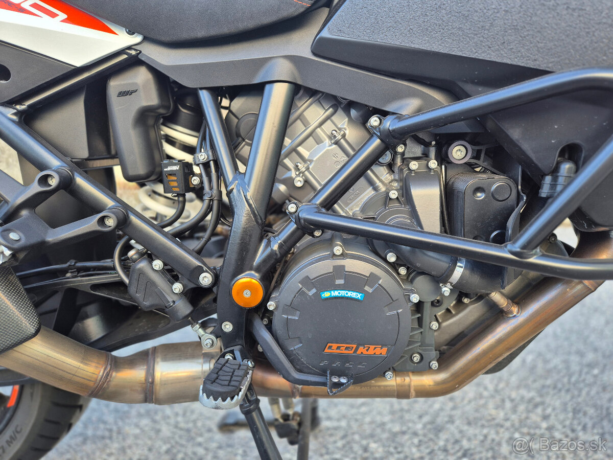 KTM 1290 Super Adventure S - 10