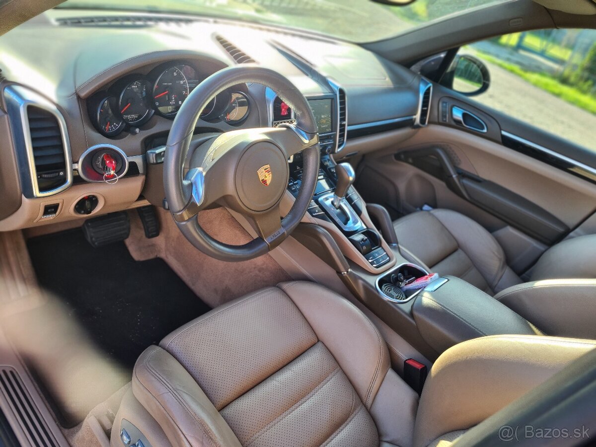 Porsche cayenn 3.6 - 10