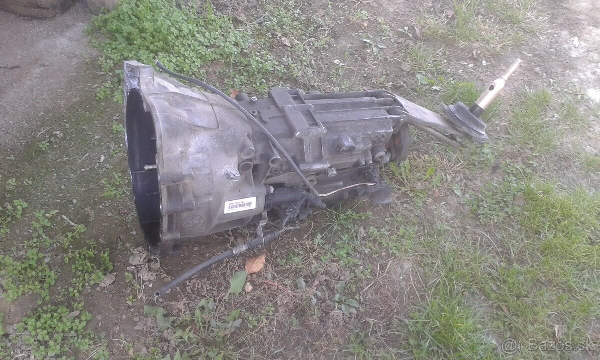 BMW e87 116i 85kw-Rozpredam N45B16A - 10