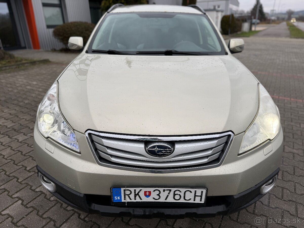 Subaru outback BR benzín 2,5 2010 4x4 - 10
