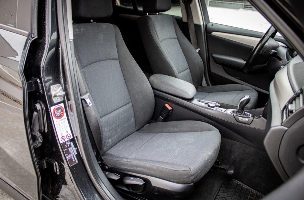 BMW X1 xDrive 18d A/T. - 10