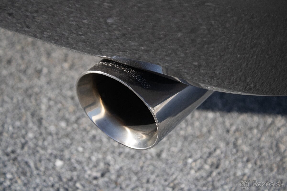 Ford Mustang 155kW (2004) - 10