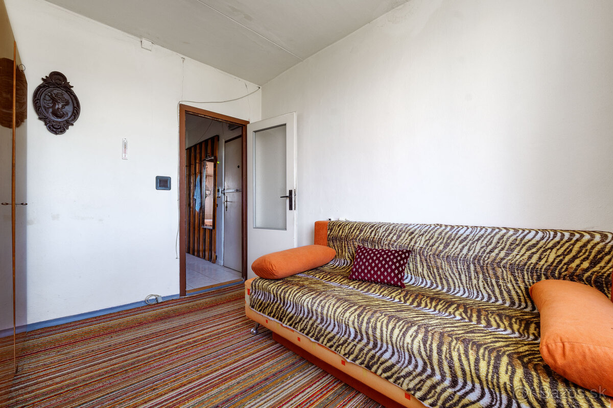 REZERVOVANÝ | 3 izbový byt s loggiou | Severná | Moldava n/B - 10