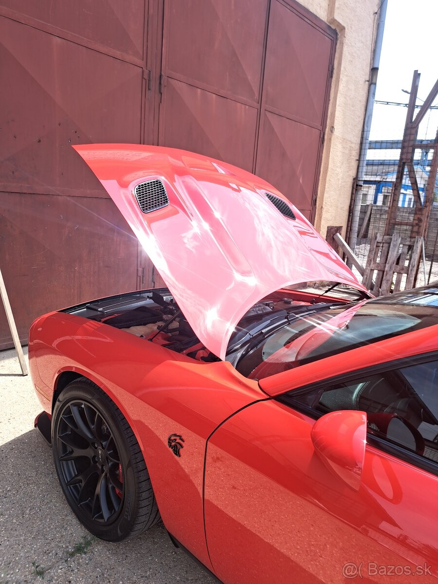 Predam dodge challenger 6.2 hellcat - 10