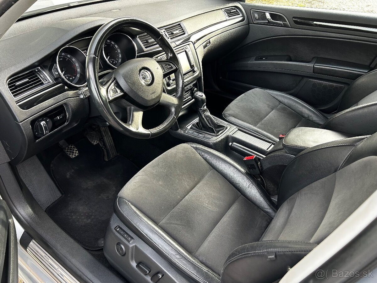 ŠKODA SUPERB 2,0 TDI,4x4 MODEL 2015,XENON,PANORAMA - 10