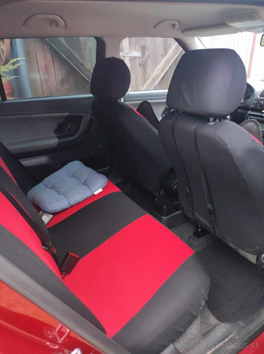 Škoda Fabia II - 10