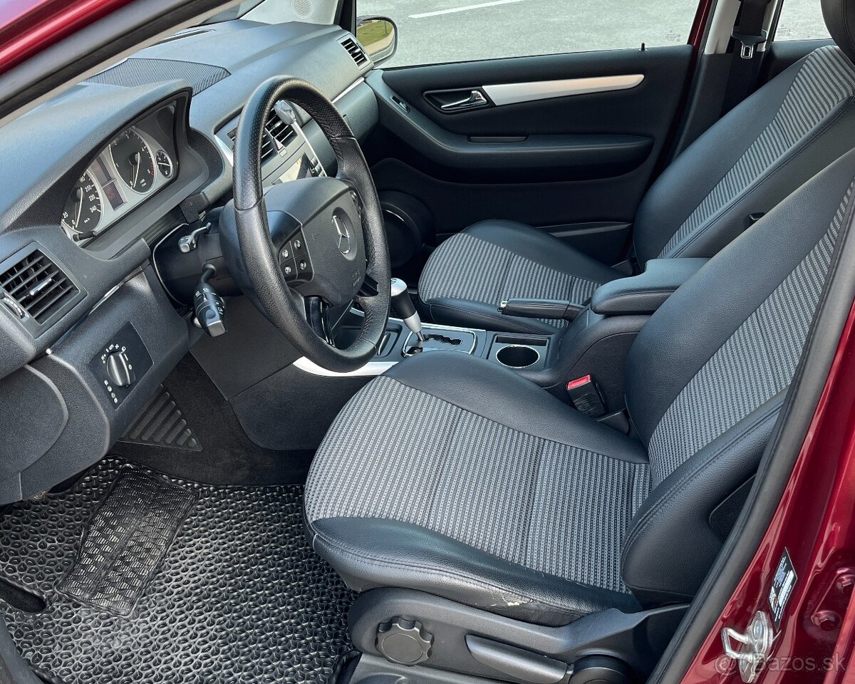 Mercedes-Benz B200 CDI Automat - 10