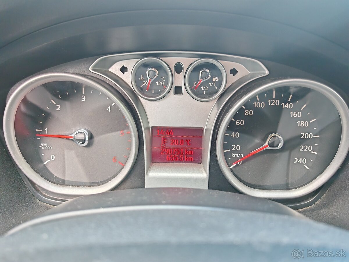 Ford Focus Combi 2.0 TDCi - 10