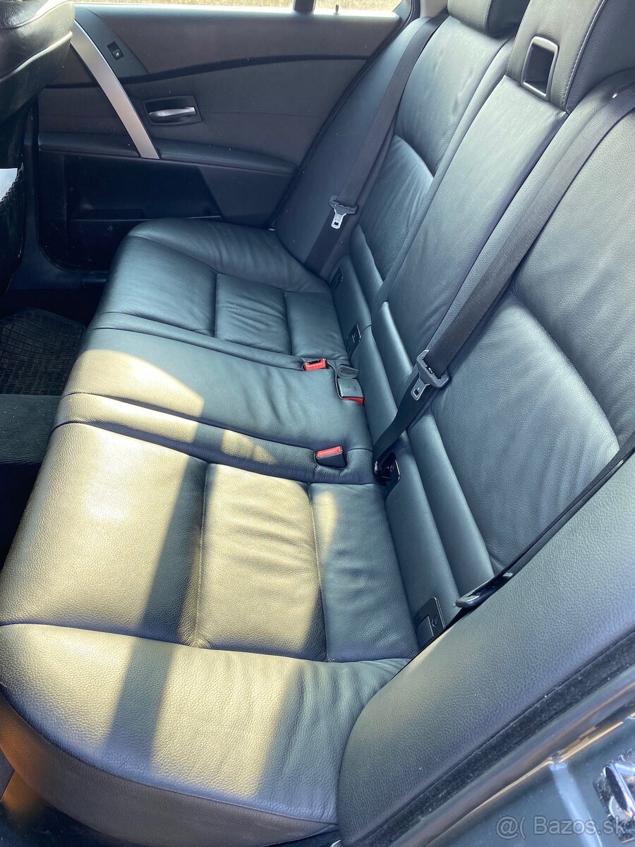 BMW 5 (E61) - 10
